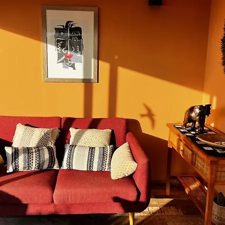 Jacaranda Stylish Ambiance With Volcano And Ocean Views Appartement